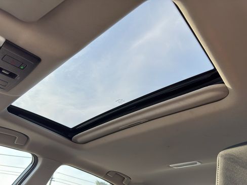 Used 2023 Nissan Altima 2.5 SV w/ SV Premium Package image 26