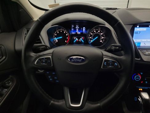 Used 2019 Ford Escape SEL image 22