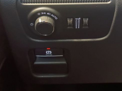 New 2026 Jeep Grand Wagoneer L Limited AWD/4WD image 12