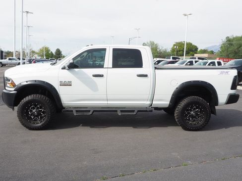 Used 2018 RAM 2500 Tradesman w/ Popular Equipment Group AWD/4WD image 3