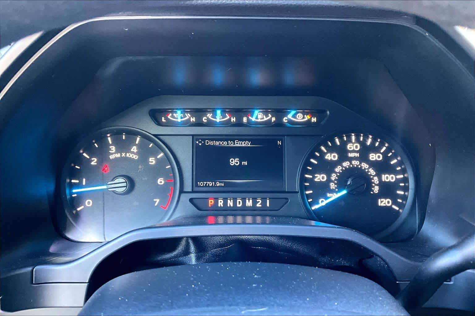 Used 2015 Ford F150 XL w/ Equipment Group 101A Mid AWD/4WD image 26