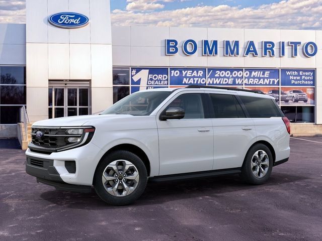 New 2027 Ford Expedition Active AWD/4WD image 1