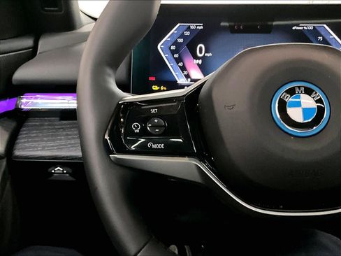 Certified 2026 BMW i5 eDrive40 image 20