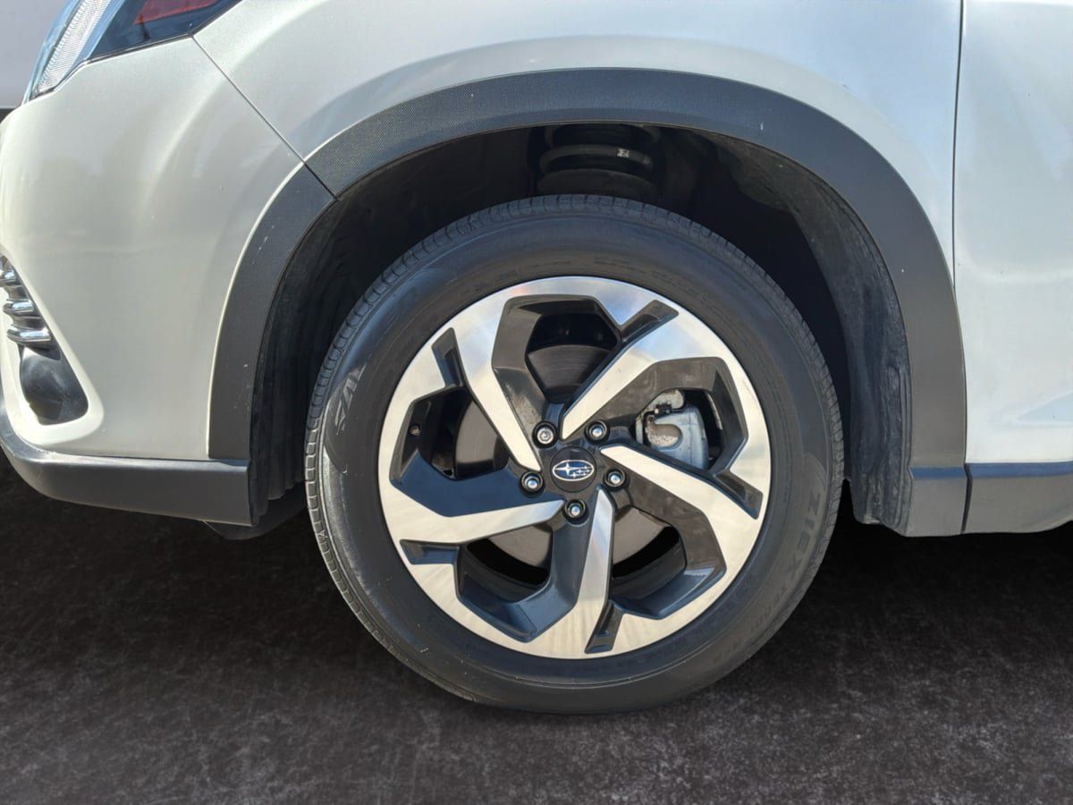 Used 2022 Subaru Forester Touring w/ Popular Package #2 AWD/4WD image 9