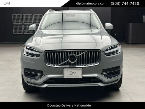Used 2024 Volvo XC90 B6 Plus image 10