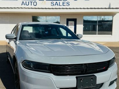 Used 2022 Dodge Charger SXT w/ Leather Interior Group