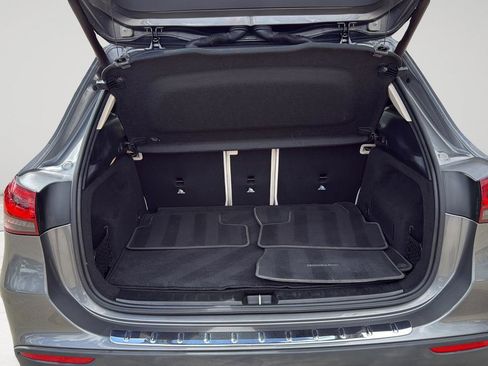 Certified 2021 Mercedes-Benz GLA 250 4MATIC image 20