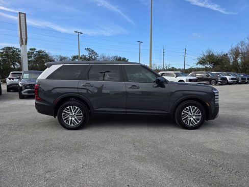 New 2026 Hyundai Palisade SE image 2