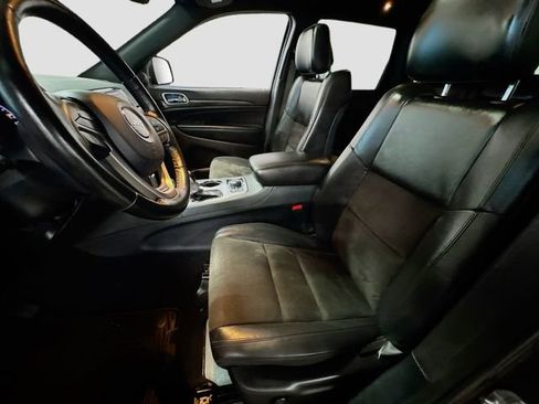 Used 2020 Jeep Grand Cherokee Altitude image 15