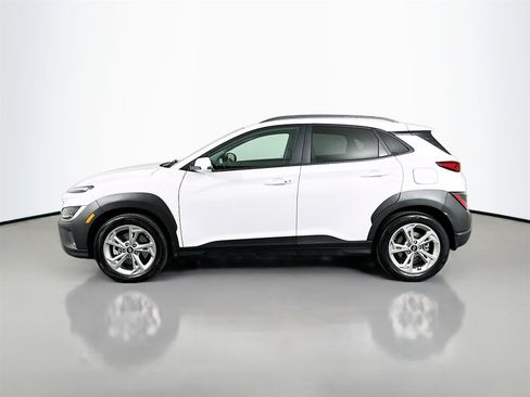 Used 2023 Hyundai Kona SEL image 4