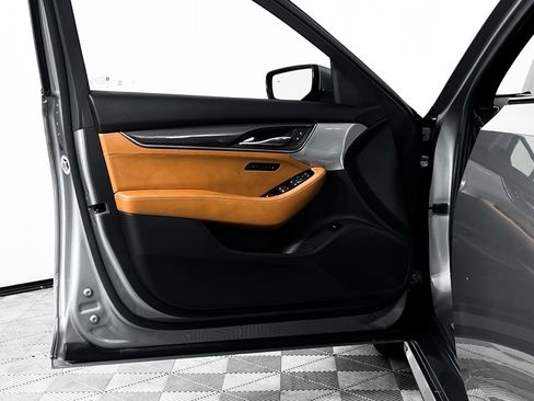 Used 2023 Cadillac CT5 Sport w/ Platinum Package image 15