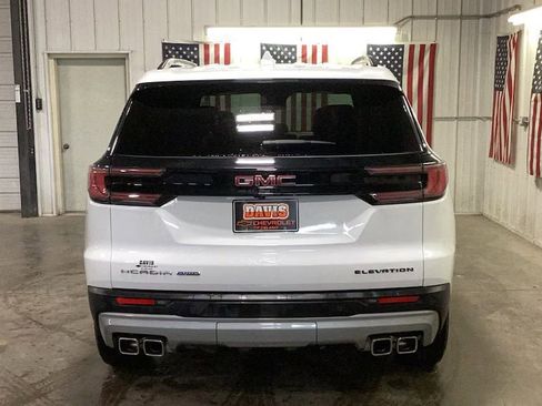 Used 2025 GMC Acadia Elevation AWD/4WD image 6