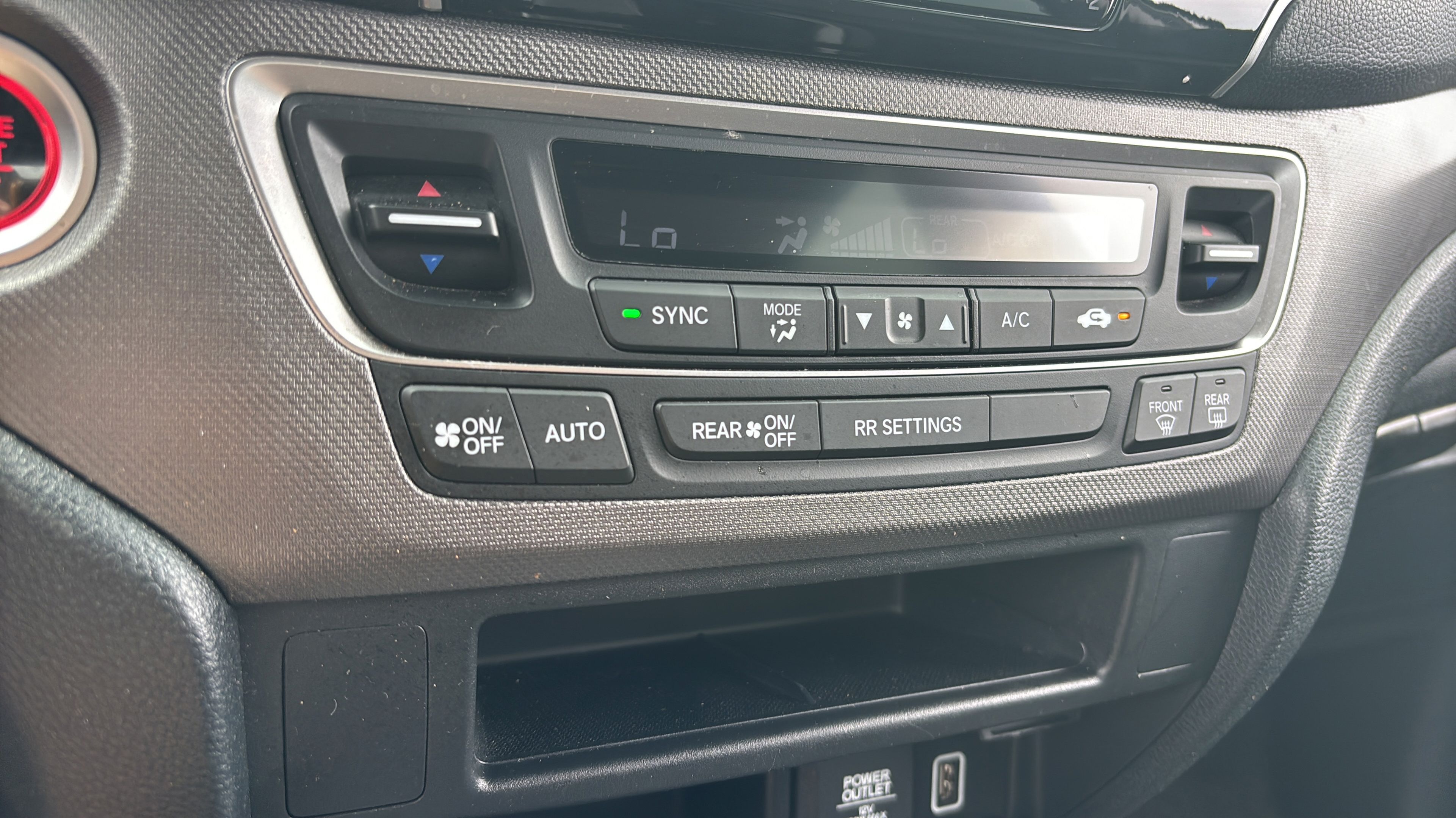 Certified 2023 Honda Ridgeline Sport image 26