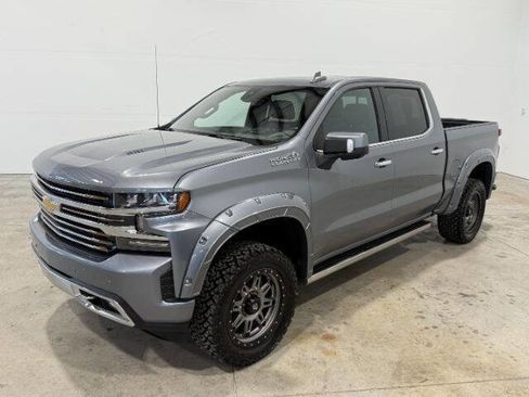 Used 2019 Chevrolet Silverado 1500 High Country image 2