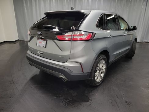 Used 2023 Ford Edge Titanium AWD/4WD image 8