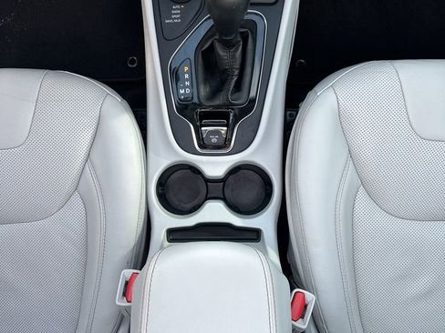 Used 2019 Jeep Cherokee Limited w/ Trailer Tow Group image 30