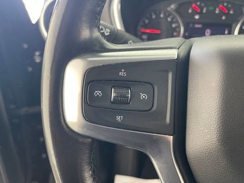 Used 2020 Chevrolet Blazer LT FWD image 39