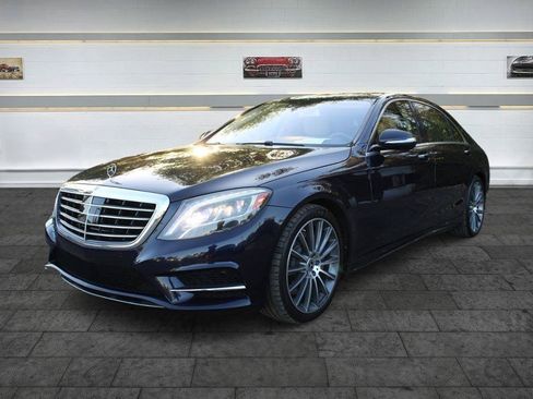 Used 2017 Mercedes-Benz S 550 Sedan image 3