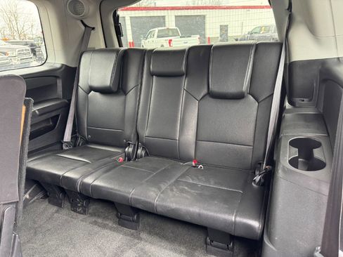 Used 2014 Honda Pilot Touring image 17