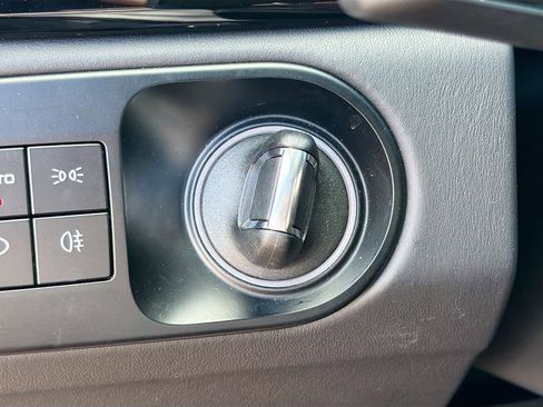 Used 2023 Porsche Cayenne Turbo GT image 41