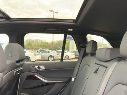 Used 2020 BMW X5 xDrive40i w/ Convenience Package image 45
