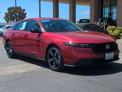 Certified 2025 Honda Accord Sport image 3