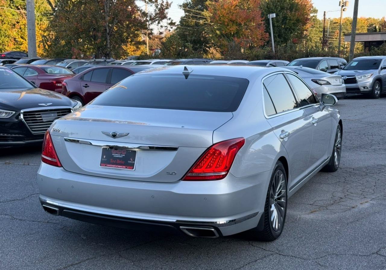 Used 2018 Genesis G90 5.0 Ultimate RWD image 5