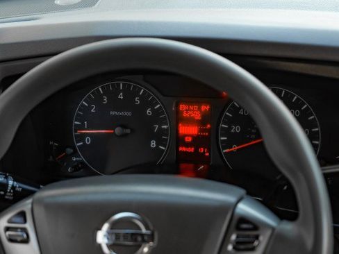 Used 2021 Nissan NV 3500 SV w/ Back Door Glass Package image 16