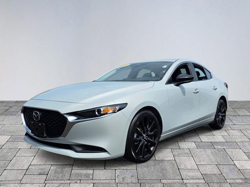 Used 2024 MAZDA MAZDA3 s FWD image 3