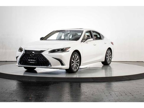 Certified 2023 Lexus ES 300h Ultra Luxury w/ Accessory Package (Z2) image 1