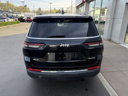 Used 2024 Jeep Grand Cherokee L Limited w/ Luxury Tech Group II image 4