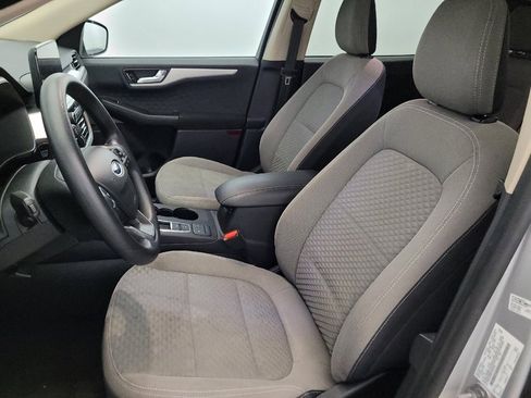 Used 2020 Ford Escape SE FWD image 17