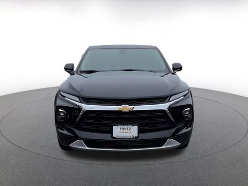 Used 2025 Chevrolet Blazer LT FWD image 4