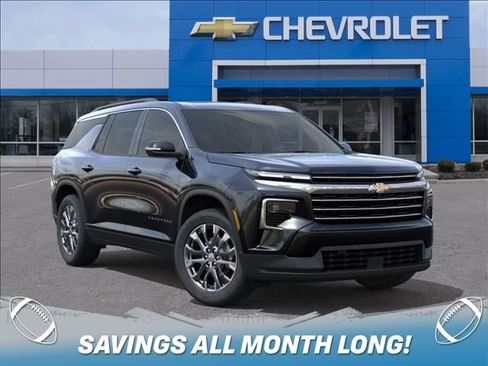 New 2026 Chevrolet Traverse LT w/ Sun and Wheel Package AWD/4WD image 7