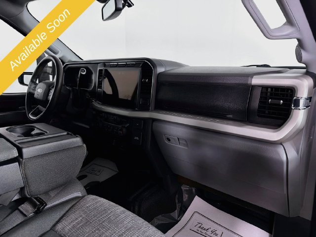 Used 2023 Ford F250 XLT w/ XLT Premium Package AWD/4WD image 32