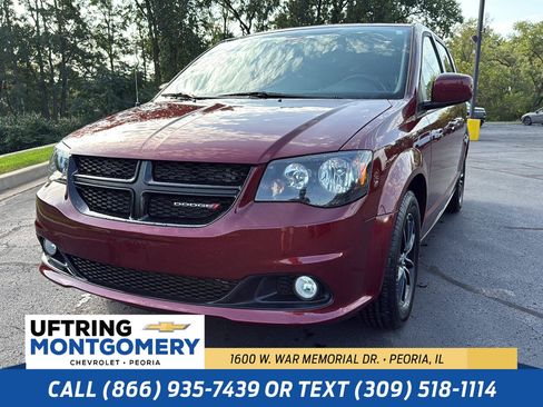 Used 2019 Dodge Grand Caravan SE FWD image 1
