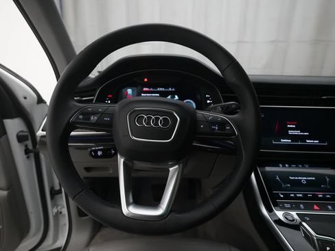 Used 2023 Audi Q7 2.0T Premium Plus AWD/4WD image 4