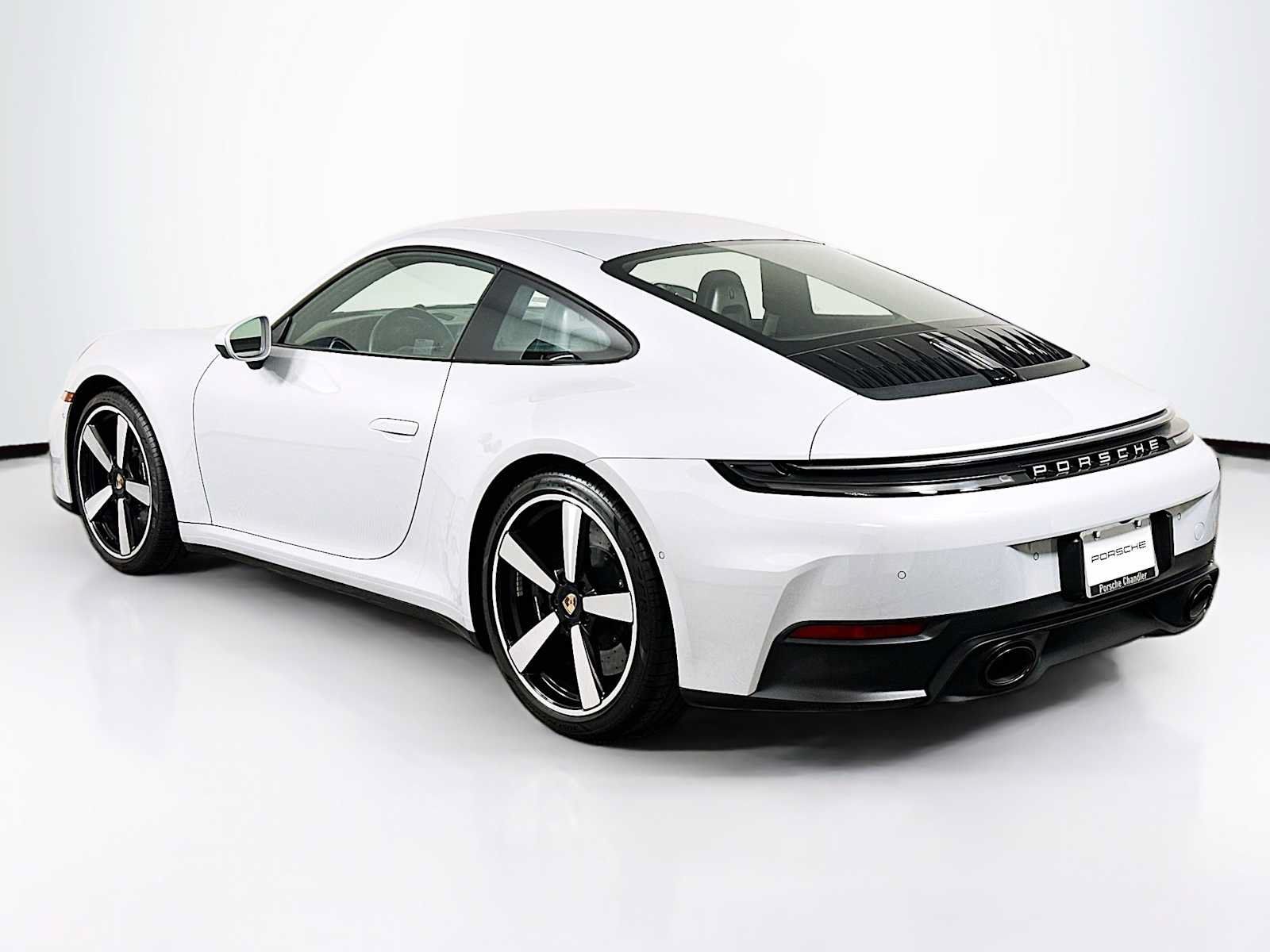 Certified 2025 Porsche 911 Carrera S RWD image 3