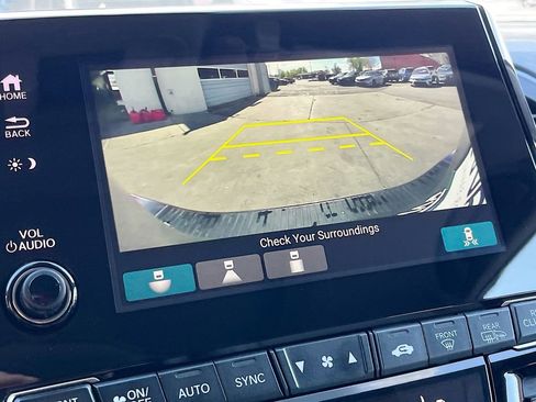 Used 2023 Honda Odyssey EX-L image 13