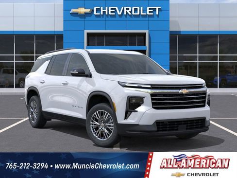 New 2026 Chevrolet Traverse LT w/ Driver Confidence Package image 7