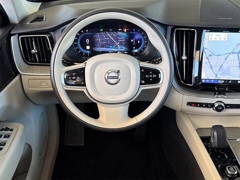 Certified 2023 Volvo XC60 B5 Plus w/ Climate Package image 13