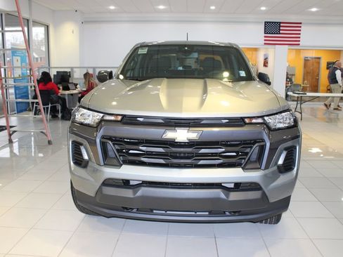 New 2026 Chevrolet Colorado LT image 3