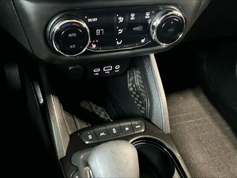 Used 2023 Chevrolet TrailBlazer LT w/ Convenience Package image 25