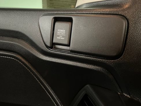 Used 2025 Honda Odyssey EX-L image 44