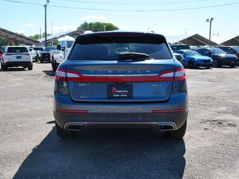 Used 2018 Lincoln MKX Select w/ Select Plus Package AWD/4WD image 5