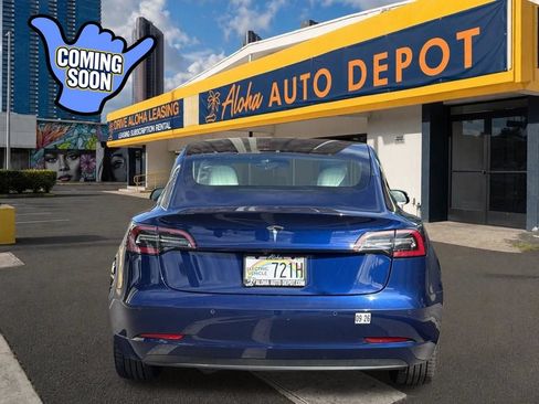 Used 2019 Tesla Model 3 Standard Range RWD image 4