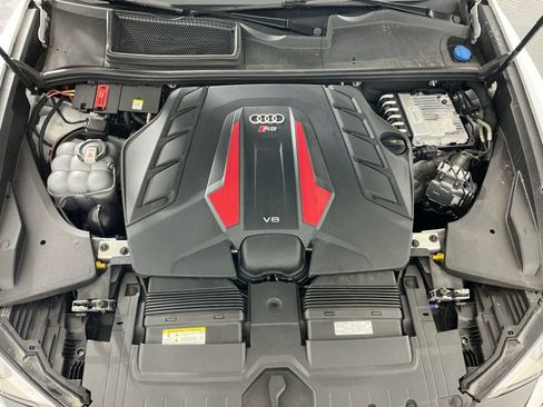 Used 2024 Audi RS Q8 AWD/4WD image 22