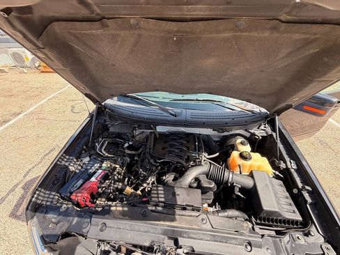 Used 2011 Ford F150 Lariat w/ Lariat Plus Pkg RWD image 34