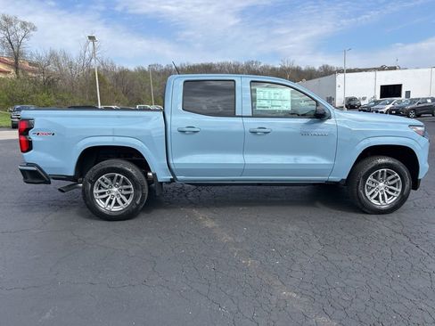 New 2026 Chevrolet Colorado LT w/ LT Convenience Package AWD/4WD image 4