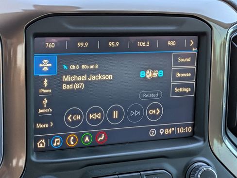 Used 2020 Chevrolet Silverado 1500 High Country w/ Technology Package image 20